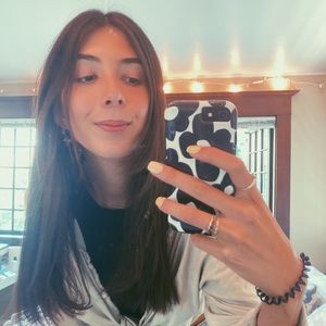 Meet your Posher, Emma